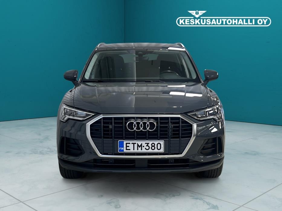 AUDI Q3 2021