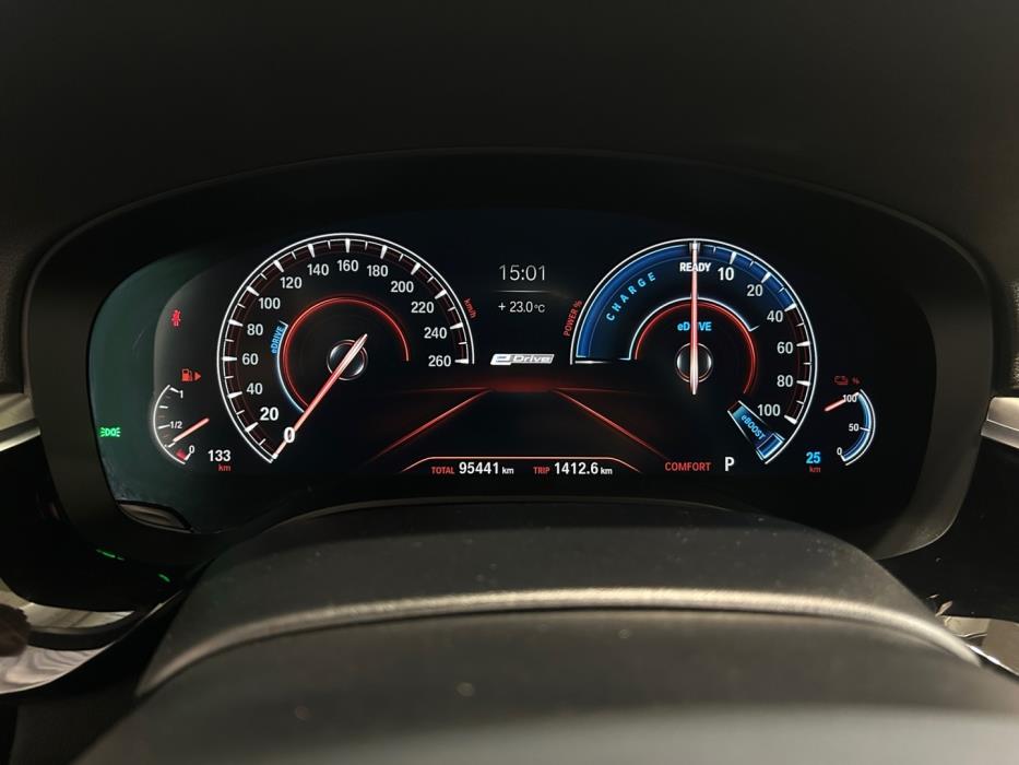 BMW 530 2019