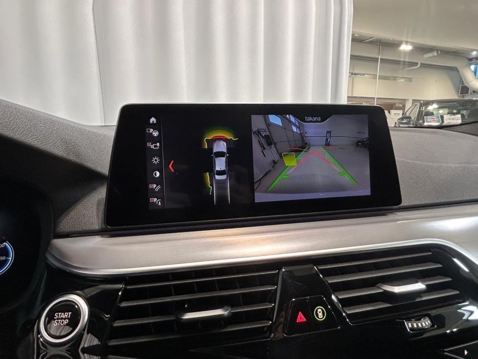 BMW 530 2019