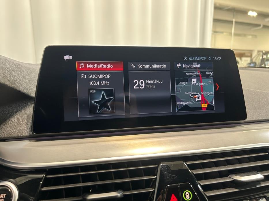 BMW 530 2019