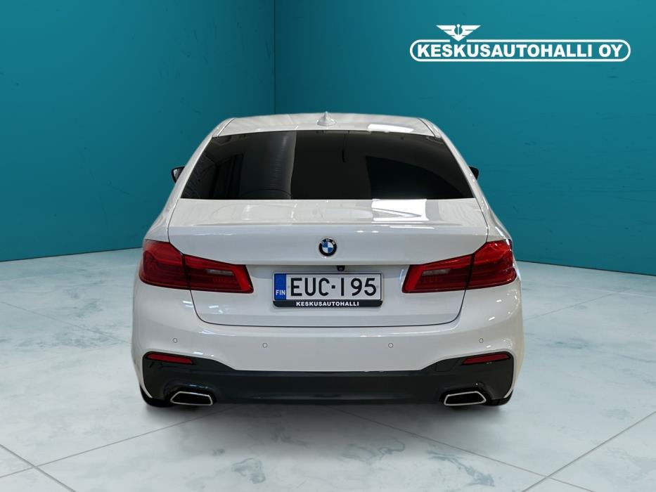 BMW 530 2019