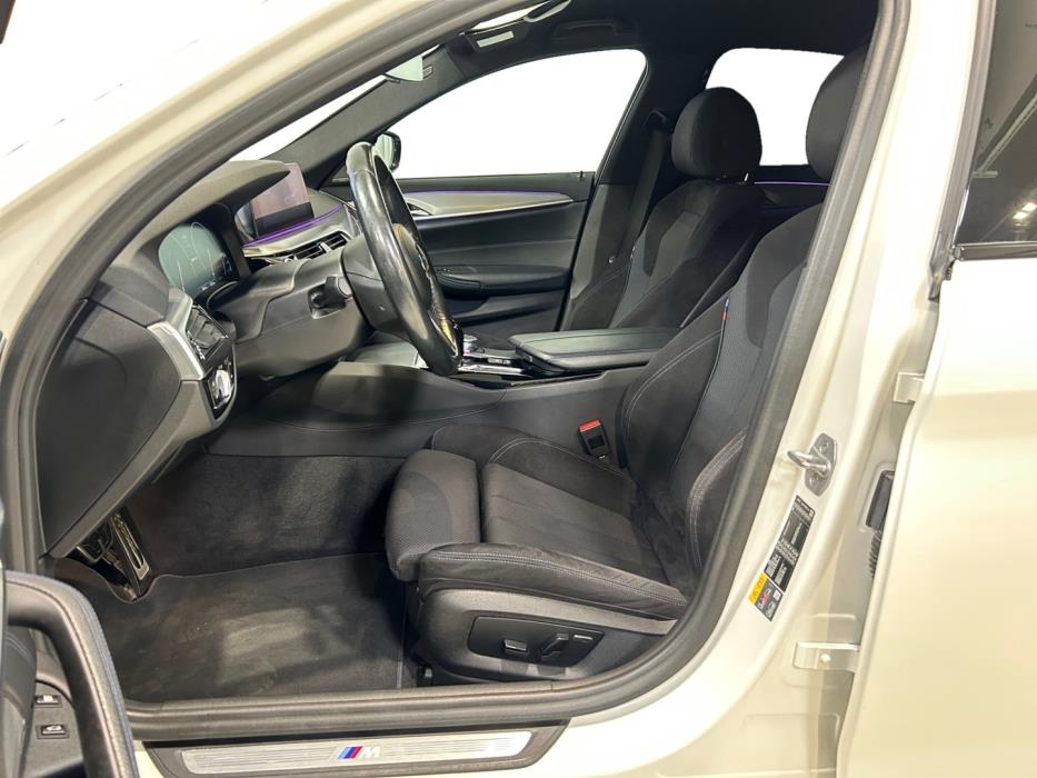 BMW 530 2019