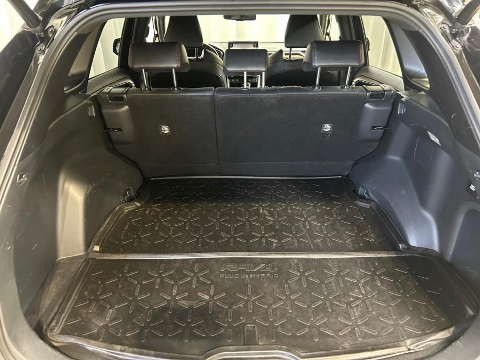 TOYOTA RAV4 2021