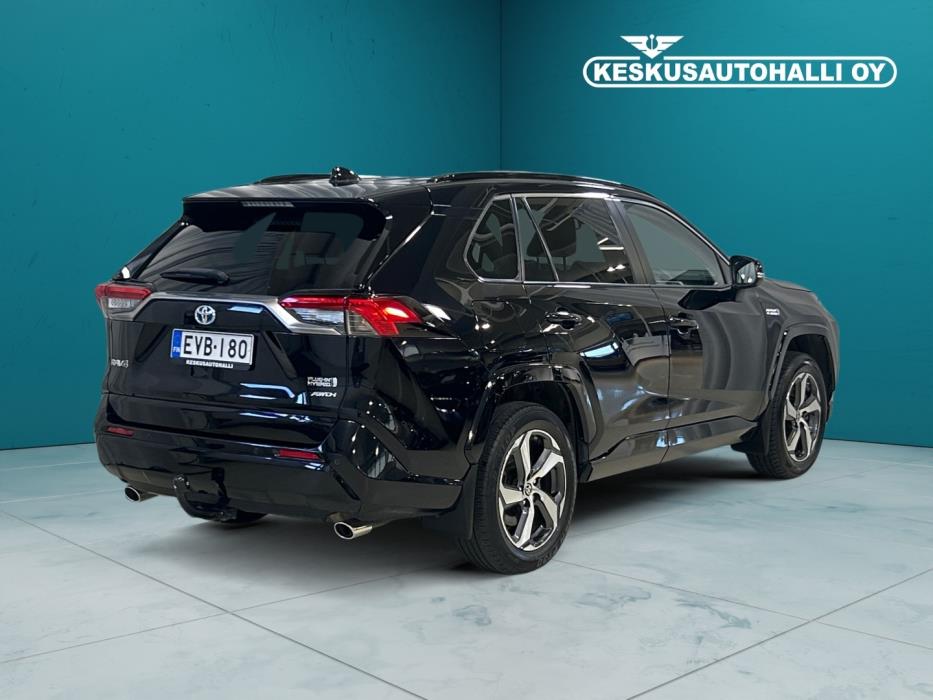 TOYOTA RAV4 2021