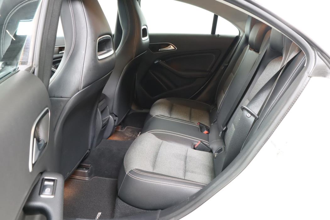 MERCEDES-BENZ CLA 2014