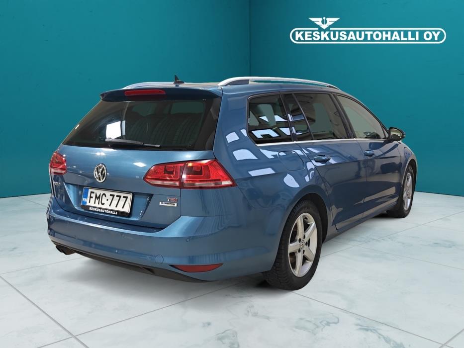 VOLKSWAGEN Golf 2016