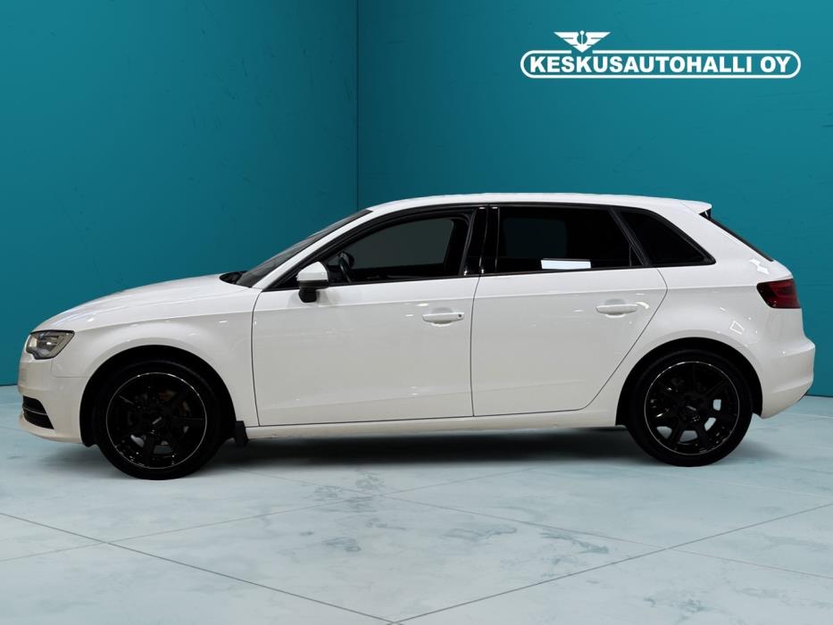 AUDI A3 2016