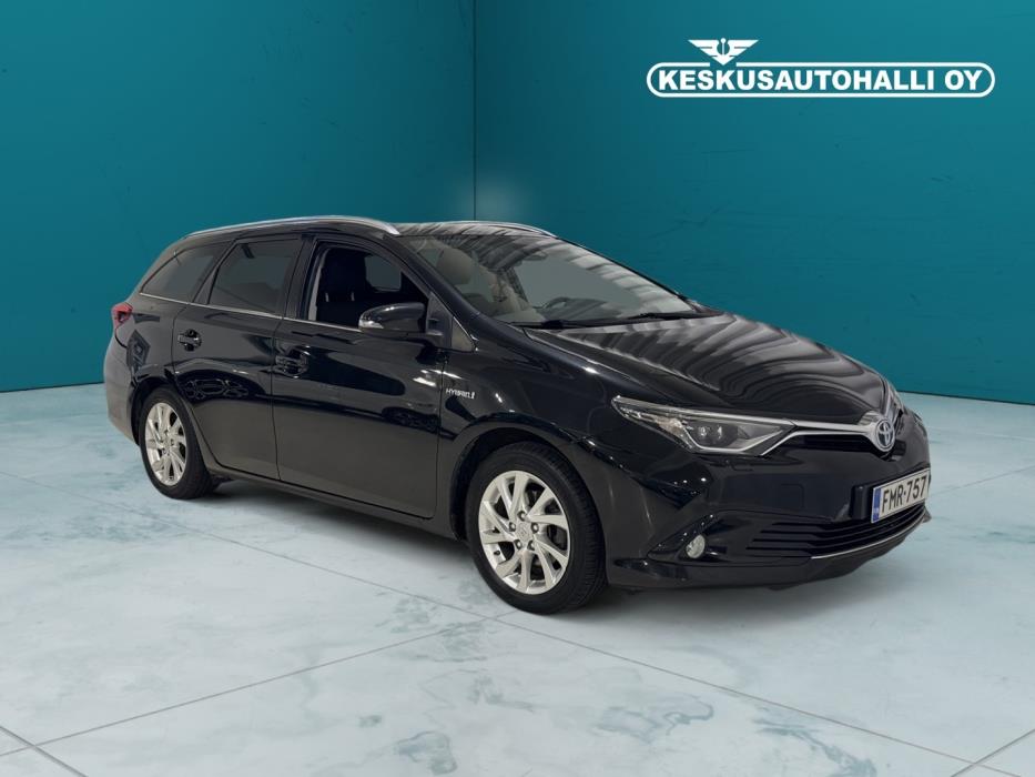 TOYOTA Auris 2017
