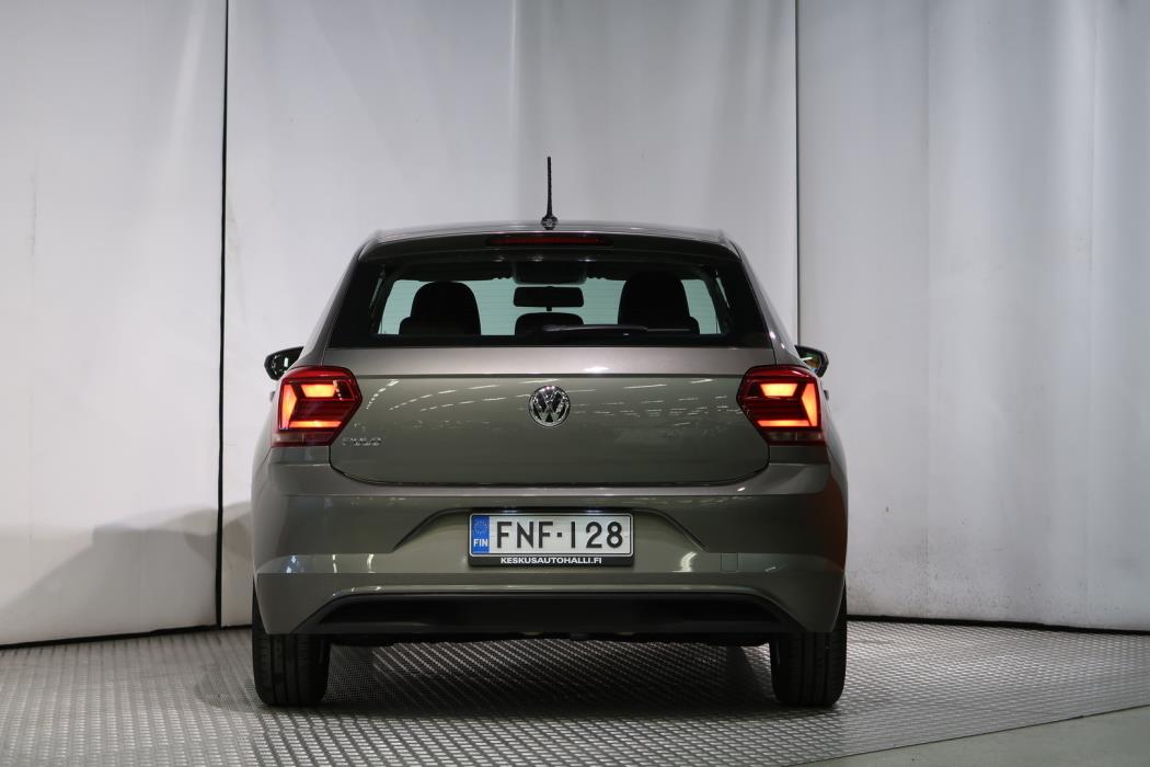 VOLKSWAGEN Polo 2018