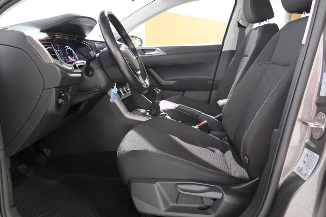 VOLKSWAGEN Polo 2018
