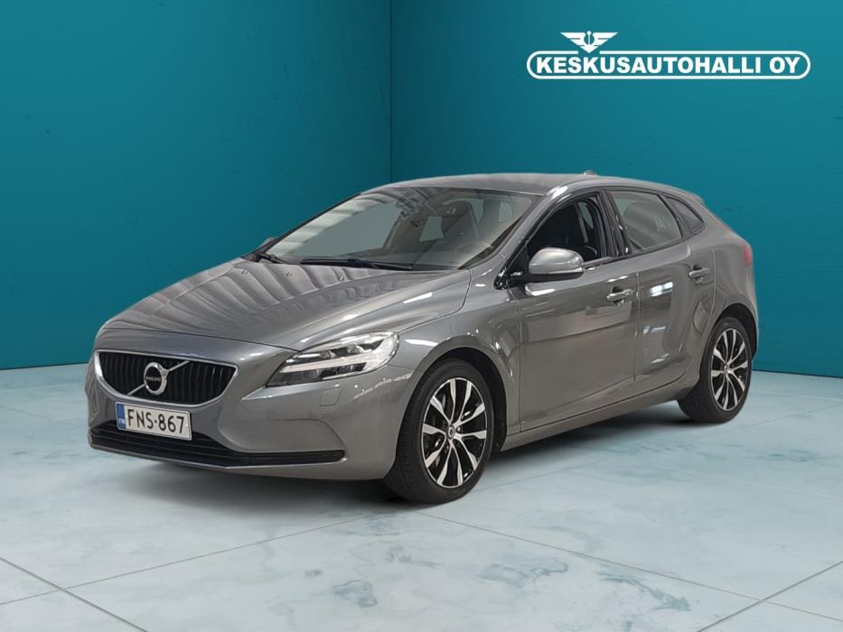 VOLVO V40 2019