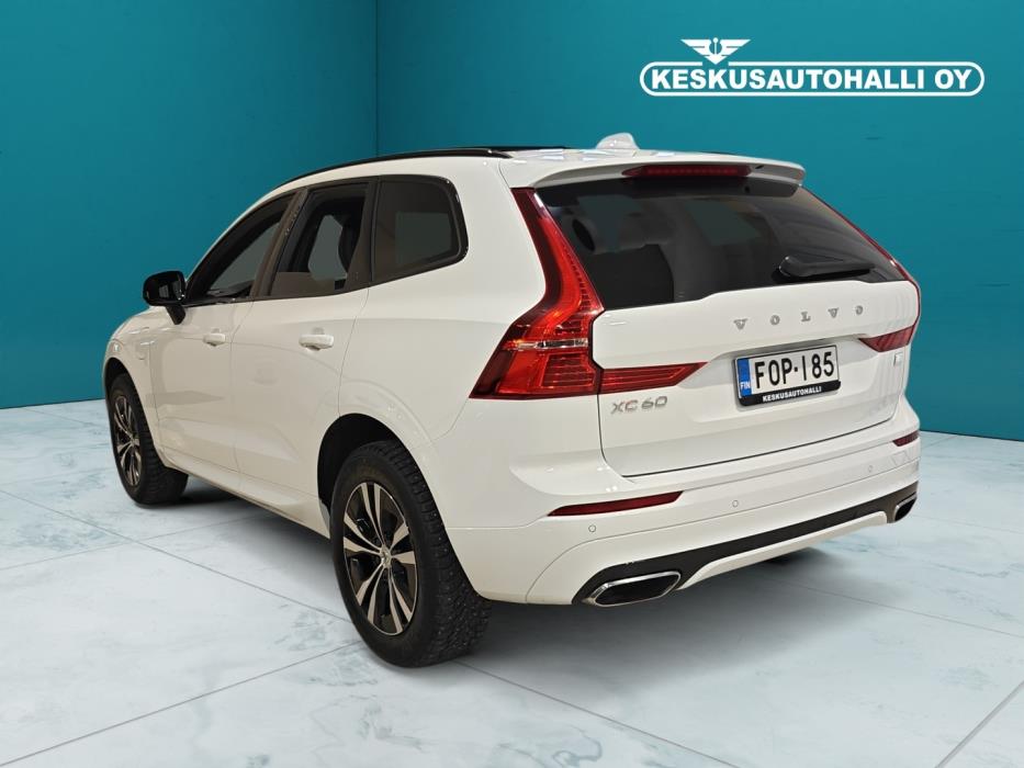 VOLVO XC60 2021