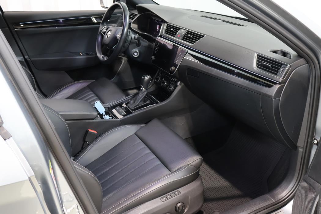 SKODA Superb 2020