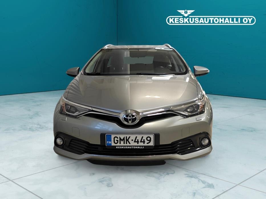 TOYOTA Auris 2017