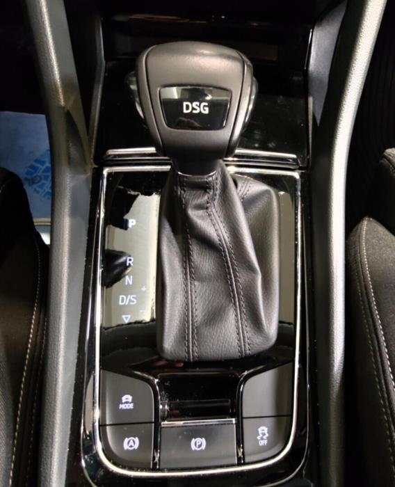 SKODA Karoq 2018