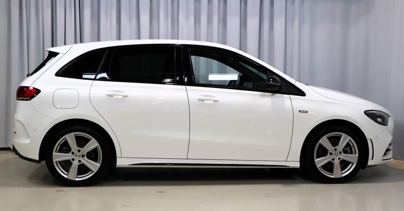 MERCEDES-BENZ B 2020