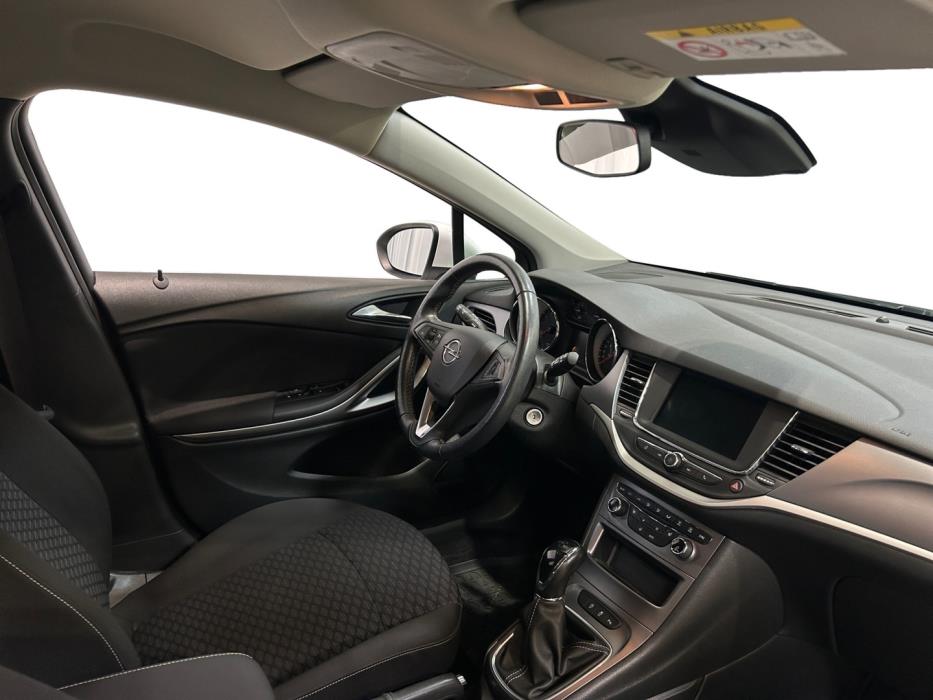 OPEL Astra 2021