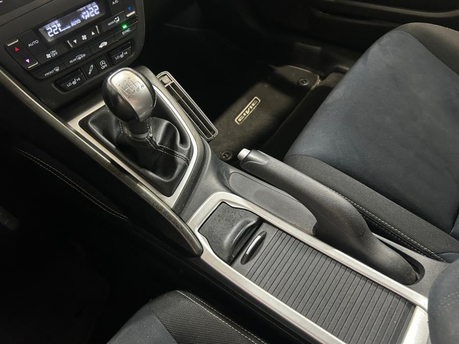 HONDA Civic 2014