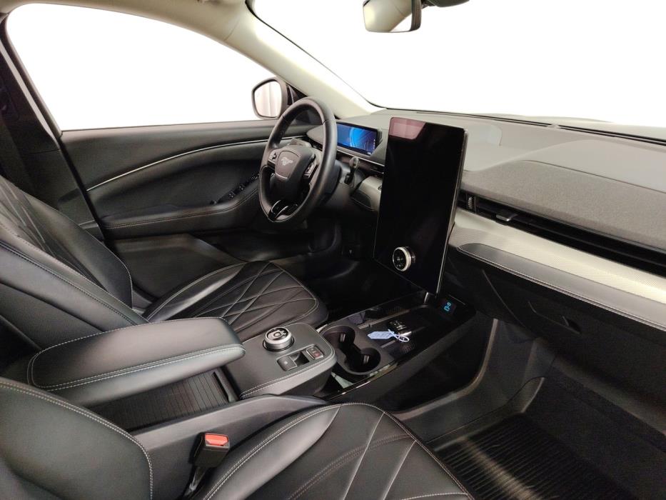FORD Mustang Mach-E 2022