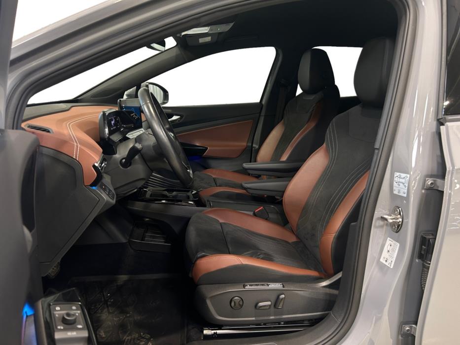VOLKSWAGEN ID.4 2024