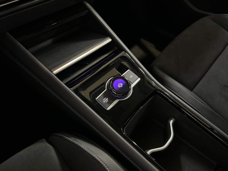VOLKSWAGEN Tiguan 2026