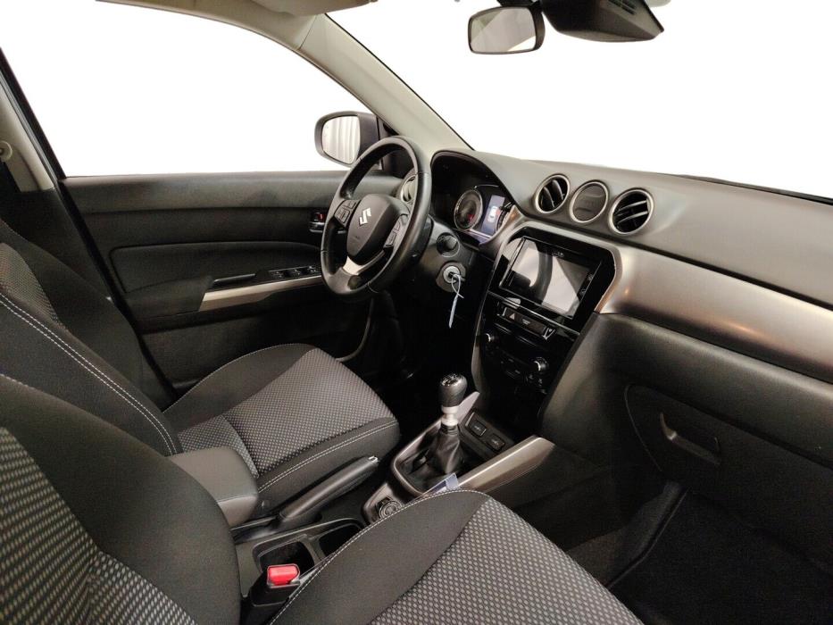 SUZUKI Vitara 2021