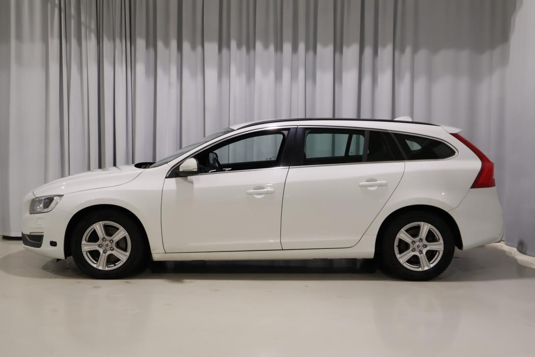VOLVO V60 2014