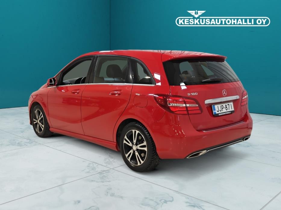 MERCEDES-BENZ B 2015