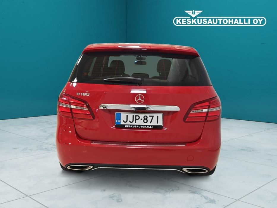 MERCEDES-BENZ B 2015