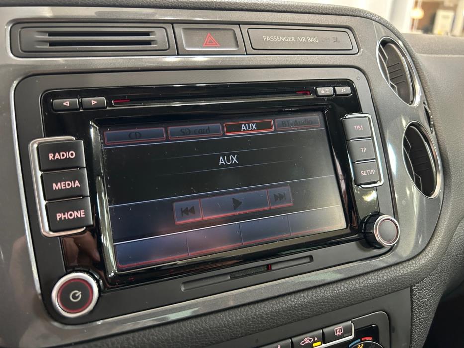 VOLKSWAGEN Tiguan 2014