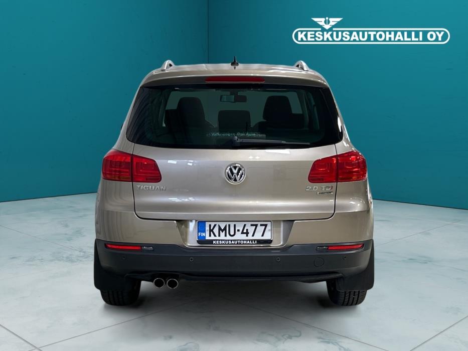 VOLKSWAGEN Tiguan 2014