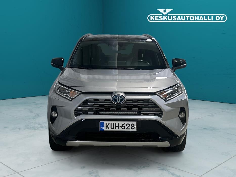 TOYOTA RAV4 2021