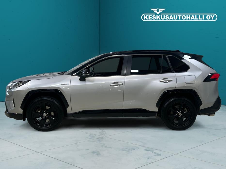 TOYOTA RAV4 2021