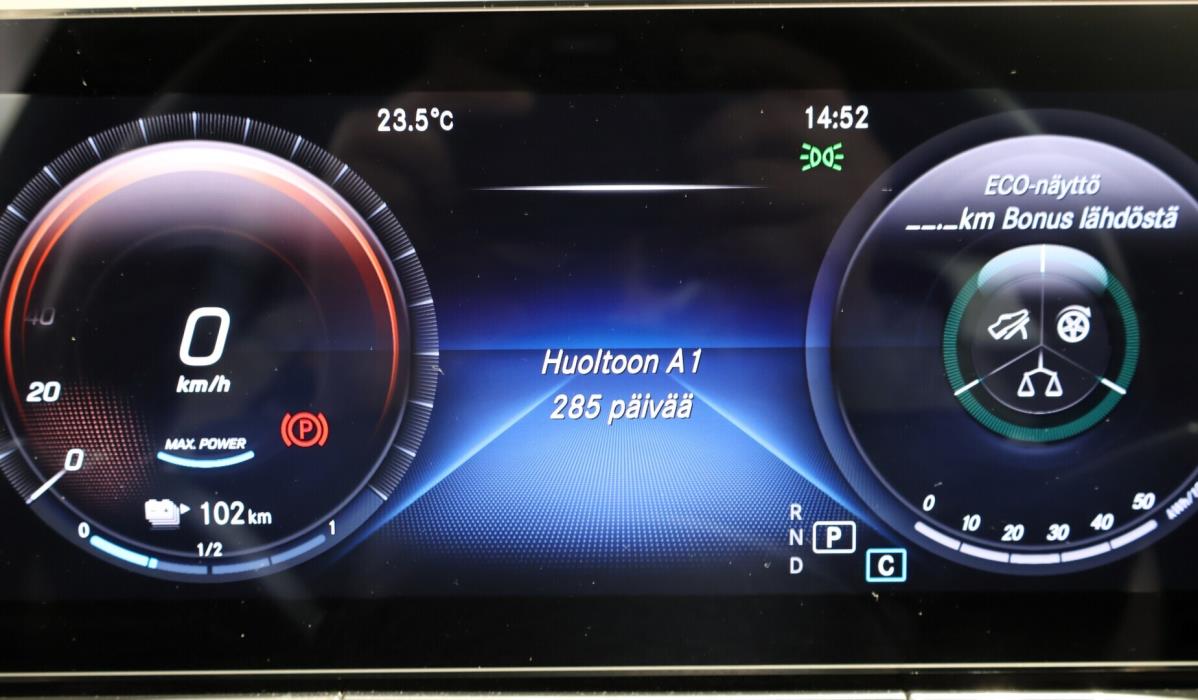 MERCEDES-BENZ EQC 2021