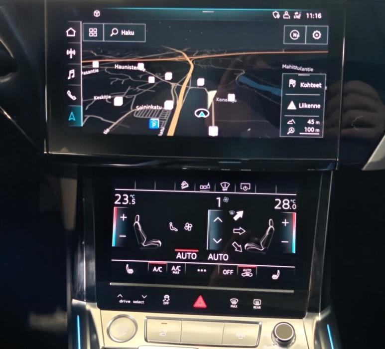 AUDI e-tron 2021