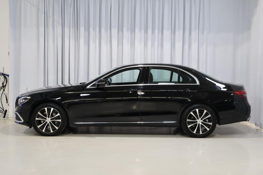MERCEDES-BENZ E 2021