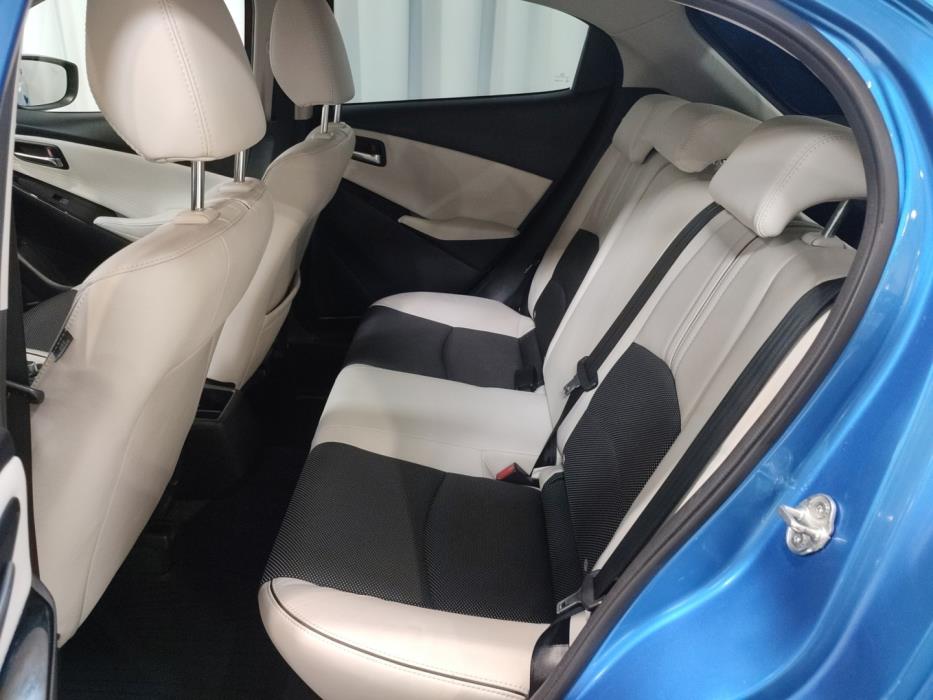 MAZDA Mazda2 2018