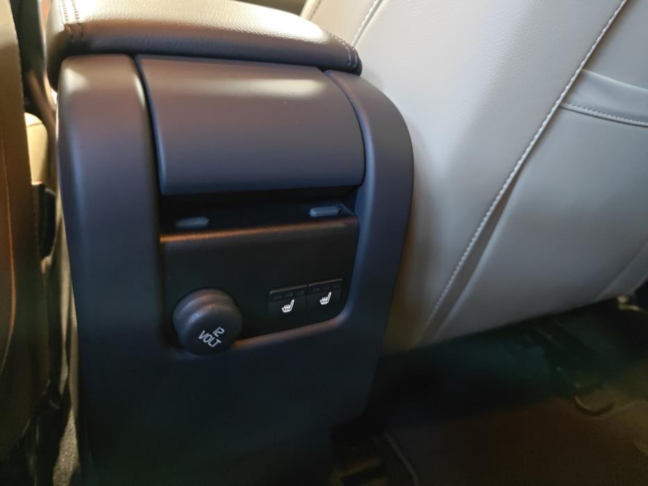 VOLVO V60 2019