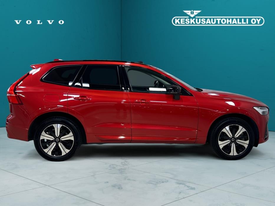 VOLVO XC60 2024
