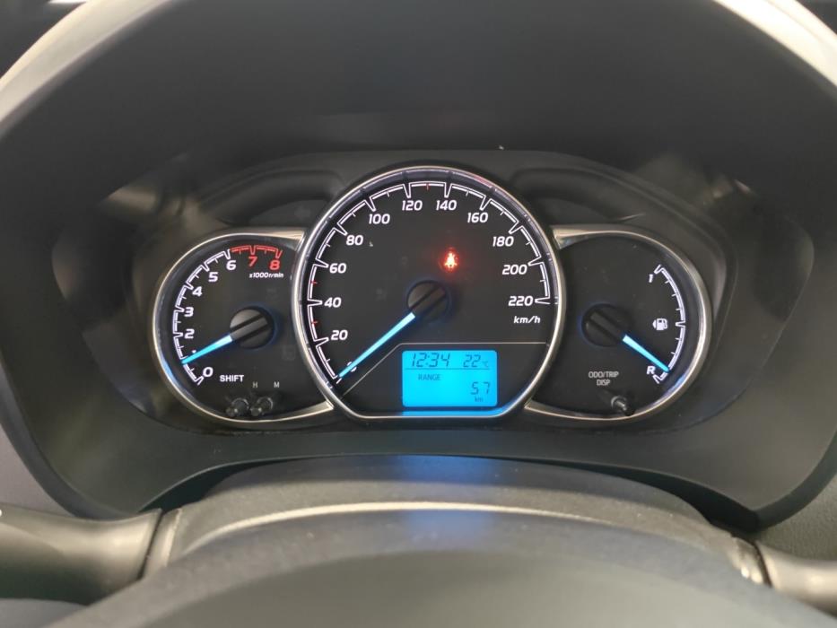 TOYOTA Yaris 2019