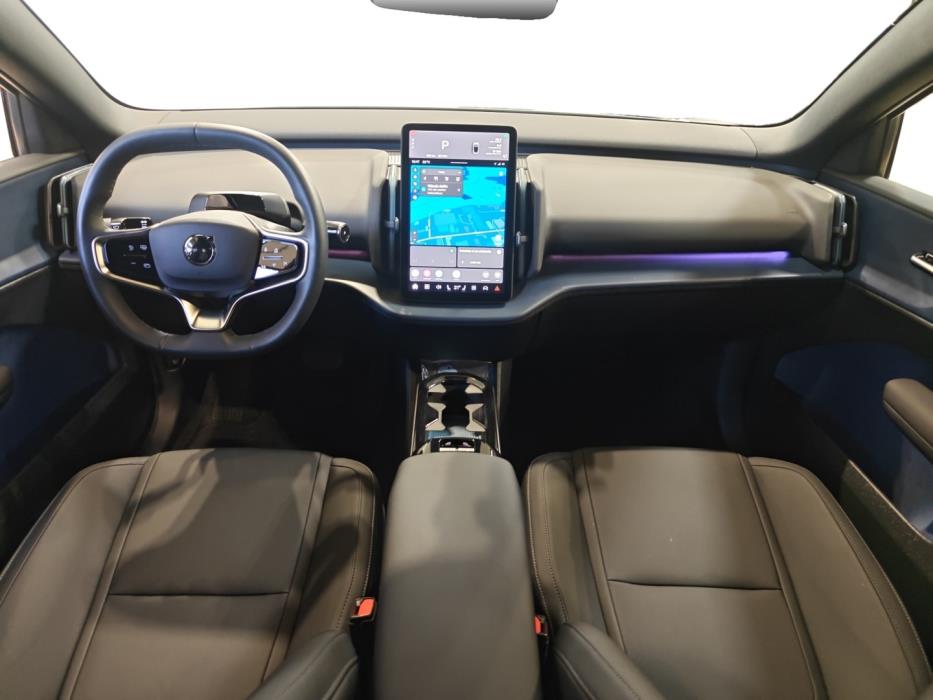 VOLVO EX30 2024
