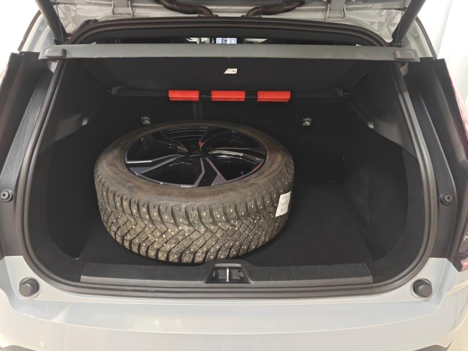 VOLVO EX30 2024