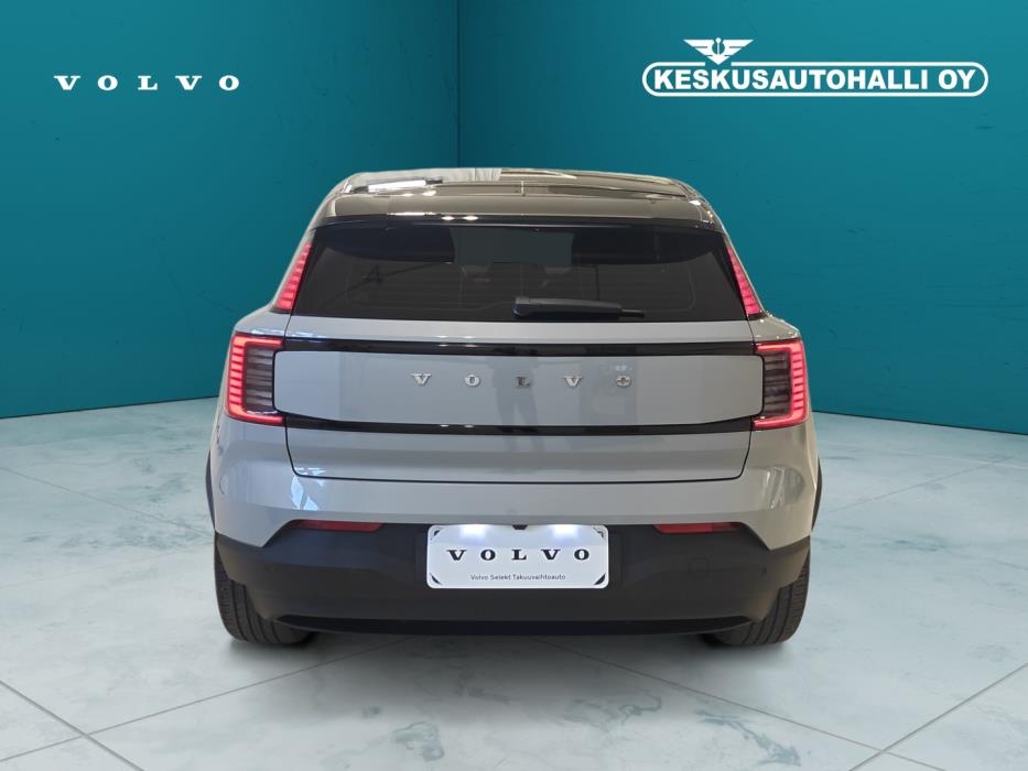 VOLVO EX30 2024