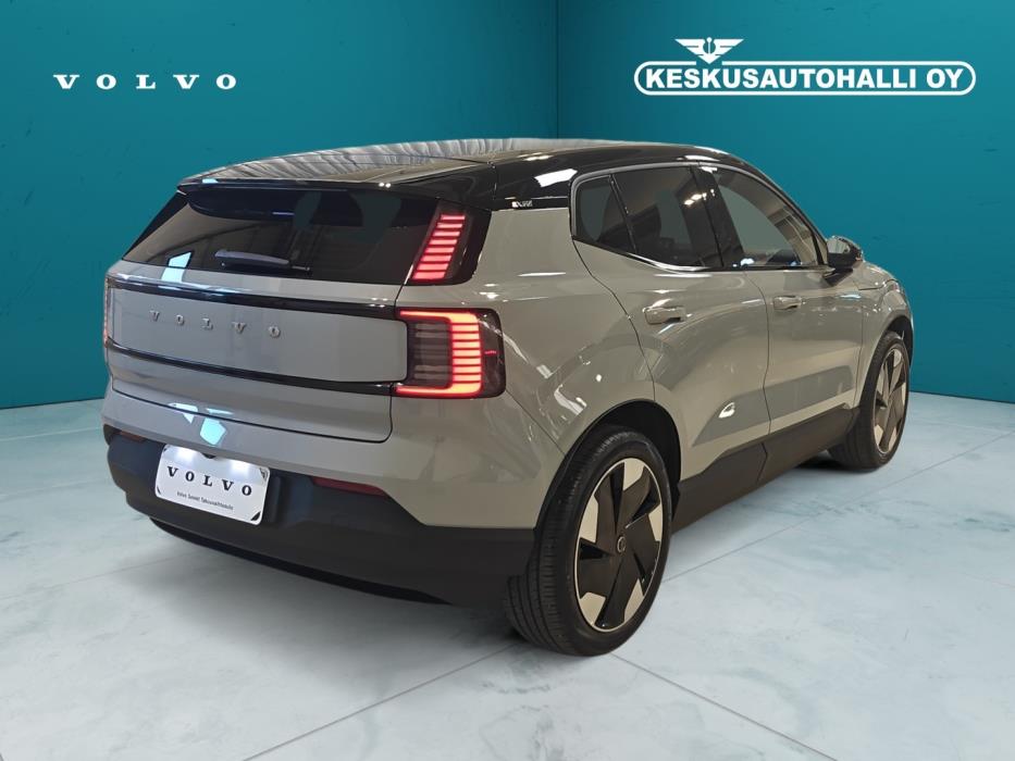 VOLVO EX30 2024