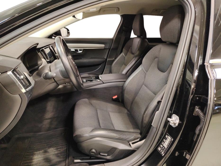 VOLVO V90 2019