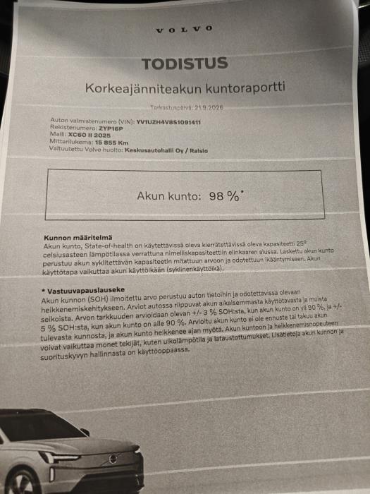 VOLVO XC60 2025