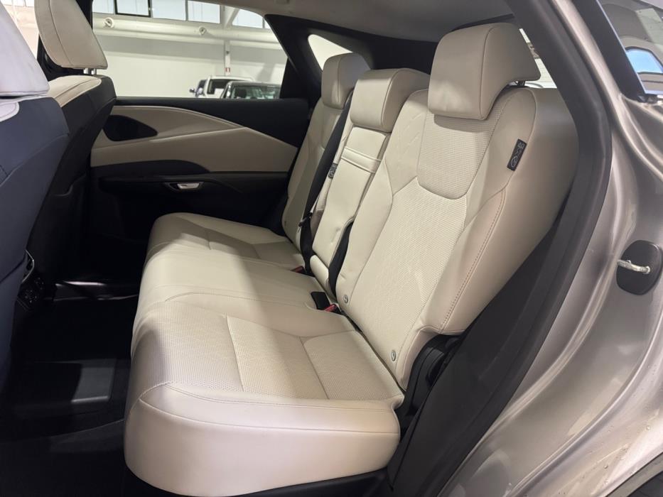 LEXUS RX 2023