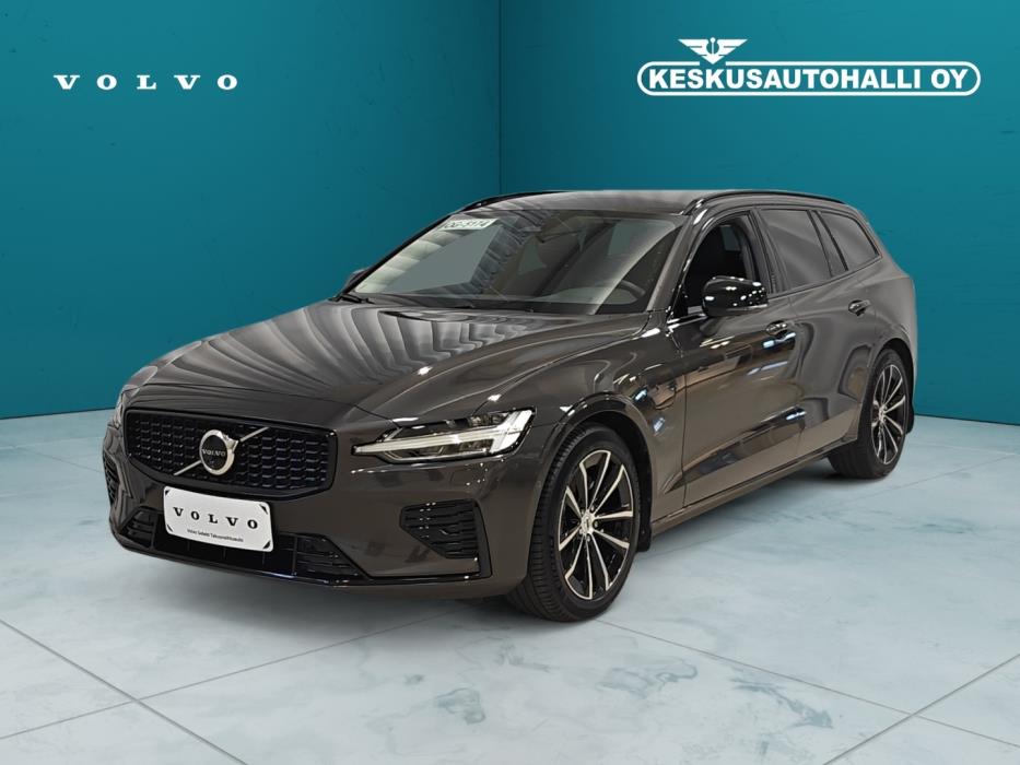 VOLVO V60 2025