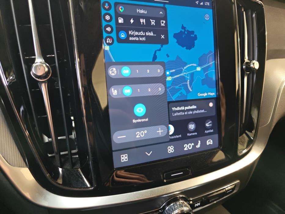 VOLVO V60 2025
