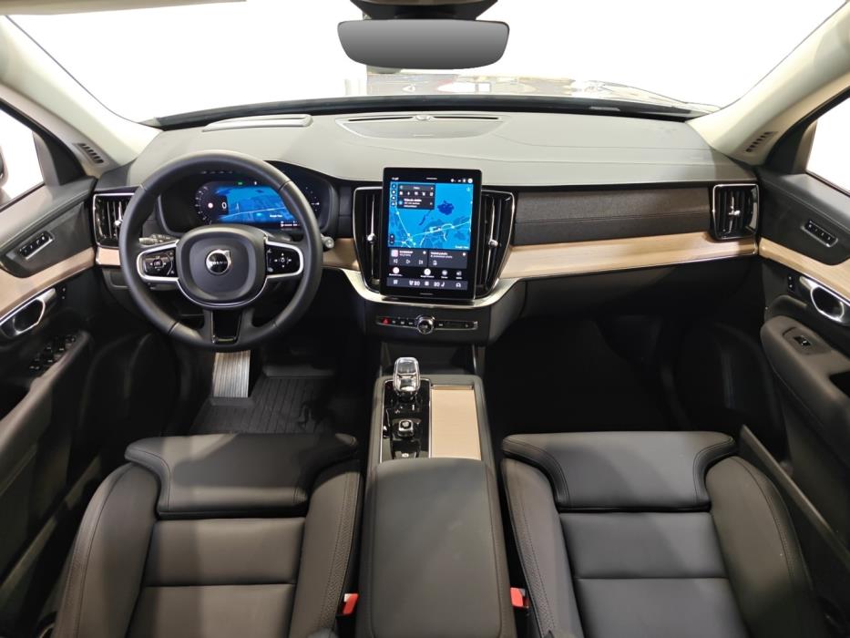 VOLVO XC90 2026
